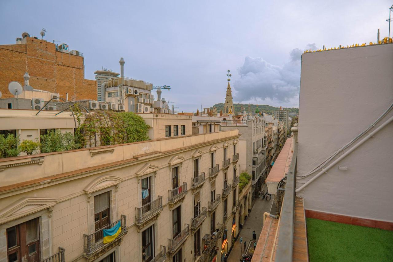 Smartr Barcelona Ramblas Exterior photo